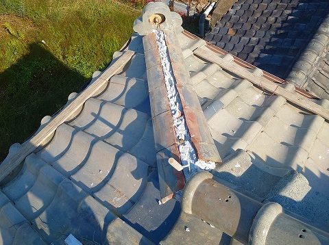 明石市の漆喰のメンテナンス中